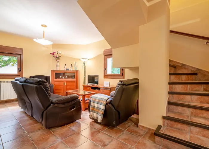 Uribe-enea Casa Sola Con Amplio Patio En Con Visita A Bodega, Siempre Sujeta A Disponibilidad Elciego