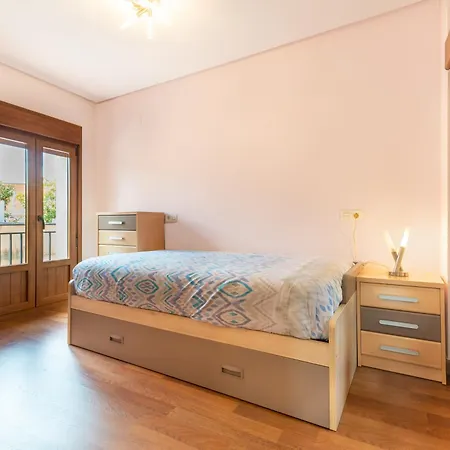 Uribe-enea: Casa Sola Con Patio Y Visita A Bodega En Holiday home