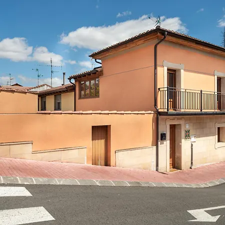 Uribe-enea: Casa Sola Con Patio Y Visita A Bodega En Holiday home Elciego